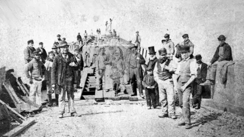 Clevedon Pier & Heritage Trust Clevedon Pier workers