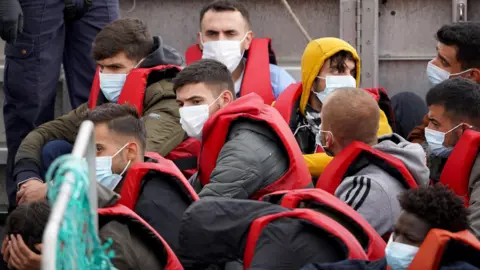 PA Media Migrants at Dover