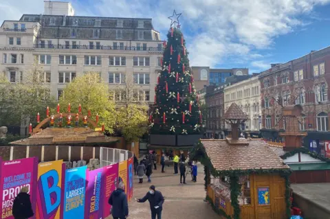 Tree in Victoria Square