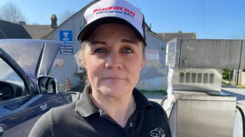 Mollie Ellis from the Youlgrave Garage