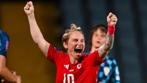 Ashley Crowden/FAW Jess Fishlock