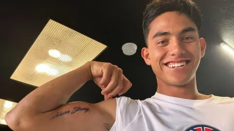 Joa Navarro Joa Navarro