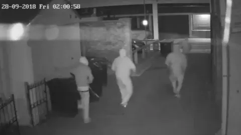 Bedfordshire Police Men on CCTV leaving flat