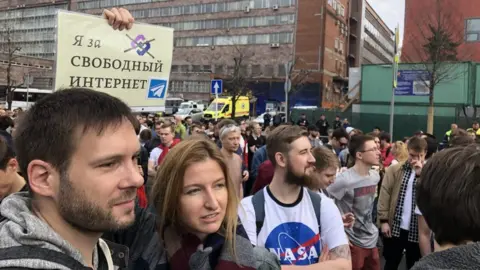 BBC Pro-Telegram protest, 30 Apr 18