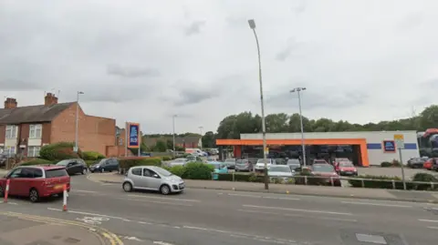 Aldi supermarket in Aylestone Road