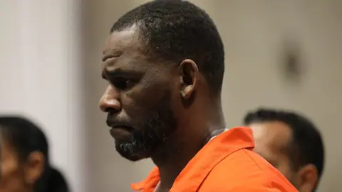 Getty Images Singer R. Kelly appears during a hearing at the Leighton Criminal Courthouse on September 17, 2019 in Chicago, Illinois