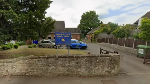 Google The exterior of Diseworth Primary school
