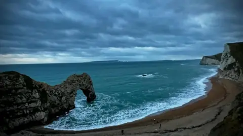 Moxley TUESDAY - Durdle Door