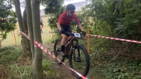 Janelle Quayle Kirree Quayle in the race