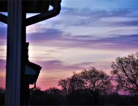 BBC Weather Watchers/Alison Croft The sunrise in Croft