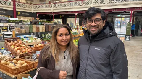 Chathuri Ranasinghe and Indika Kalahe moved to Derby from Sri Lanka