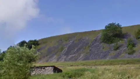 Google Harpur Hill Quarry
