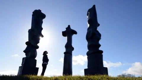 Getty Images Upright Motive 1,2 and 7 by Henry Moore