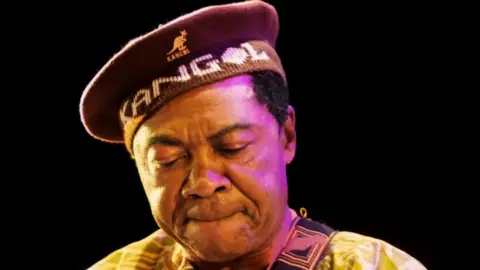 Getty Images Lokassa ya Mbongo