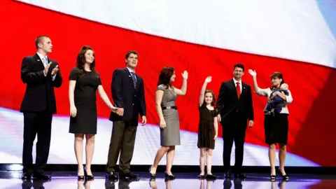 Getty Images Sarah Palin with full family on stage