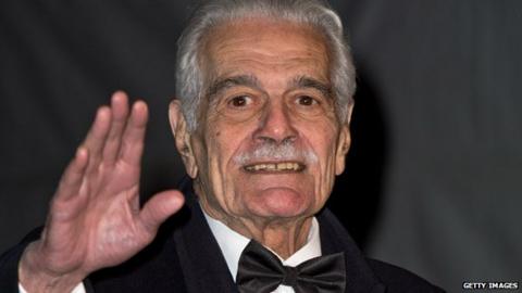 Omar Sharif: Lawrence of Arabia star dies aged 83 - BBC News