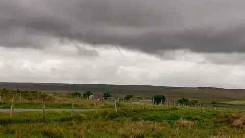 Weather Watchers: Farming Lass Funnel cloud, Bowes, County Durham