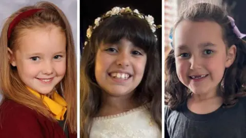 family handouts Elsie Dot Stancombe, Alice Dasilva Aguiar and Bebe King