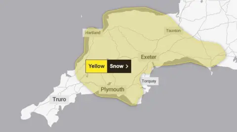 A Met Office map shows which areas of Devon and Cornwall fall under the yellow snow warning. 