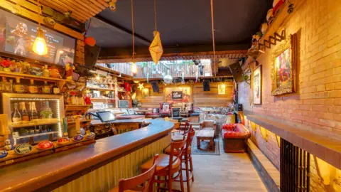 Google Gonzo's Tea Room