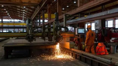 Sandie Maciver Cutting steel at Arnish