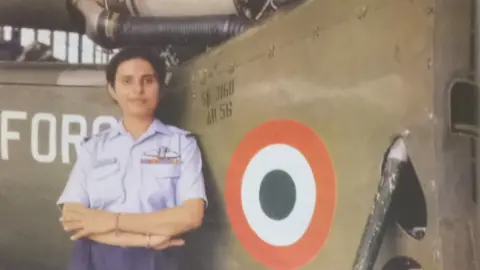 Flt Lt Gunjan Saxena Flt Lt Gunjan Saxena