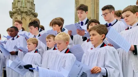 Oxford City Council May morning choristers
