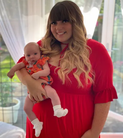 Demi-Louise Bailey Demi-Louise Bailey with her baby girl Harper