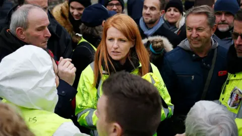 AFP Ingrid Levavasseur at yellow vest rally in north-west France, 15 Jan 19