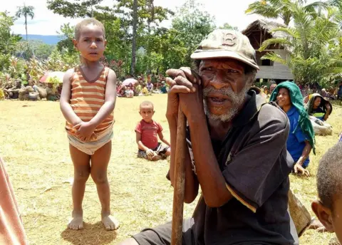 Scott Waide Displaced people at a camp in Huiya village, PNG (5 March 2018)