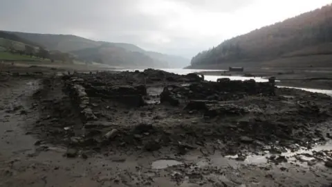 Rob Eardley Ruins on Derwent village