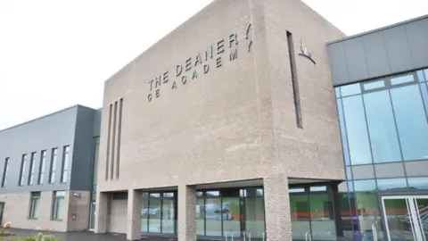 LDRS The Deanery Academy, Swindon