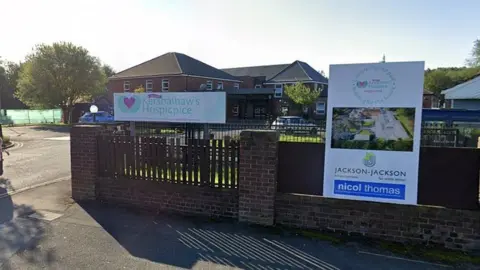 Google Dr Kershaw's Hospice in Royton