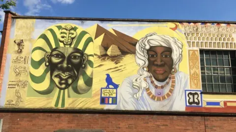 James Aldridge/LDRS Close up of mural