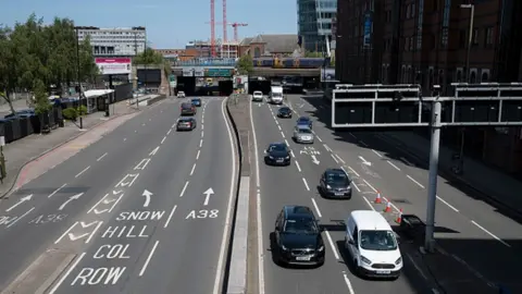 Getty Images traffic on A38