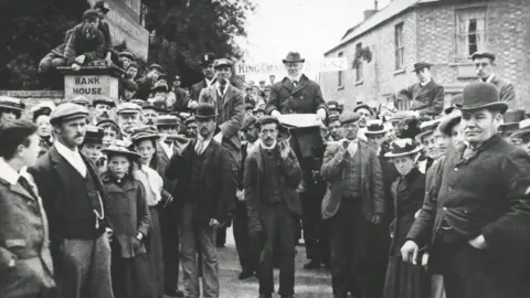 Getty Images 1902 Corby Pole Fair