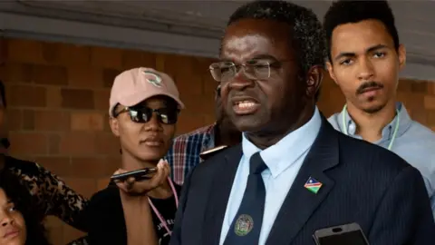 AFP Presidential candidate Panduleni Itula at polling station, Windhoek, 27 November 2019