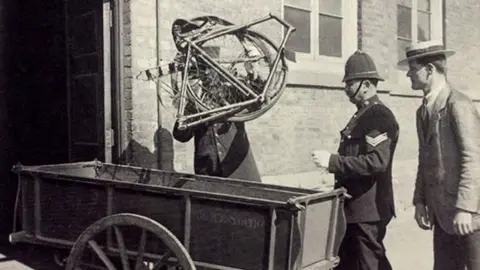 Leicestershire Police Green bike at trial