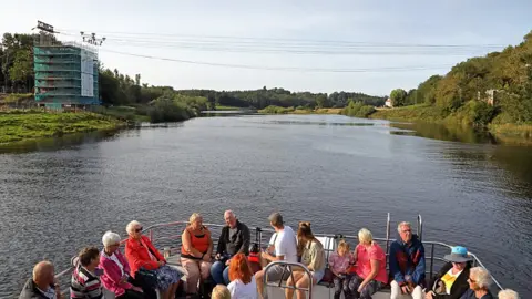 Walter Baxter No bridge