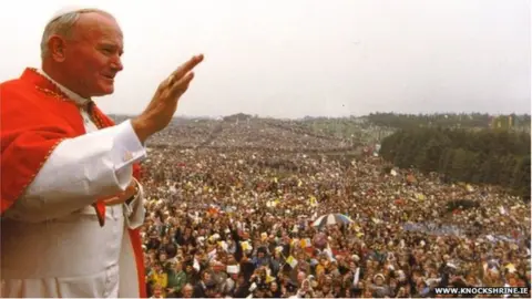 www.knockshrine.ie Pope John Paul II in Knock in 1979