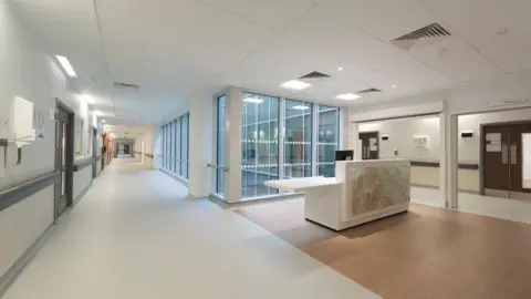 NBBJ/Paul McMullin Dumfries hospital