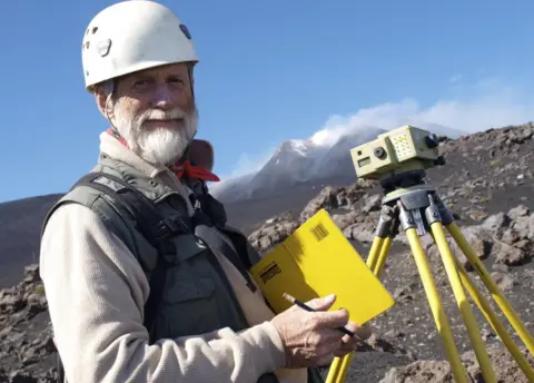 Annabel Crowther John B. Murray