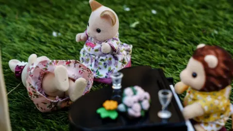 Joe Short A character getting drunk at a wedding reception