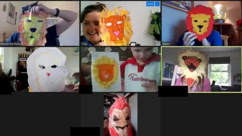 Girlguiding Cymru Rainbows doing virtual session