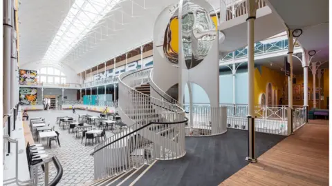 Young V&A Museum interior