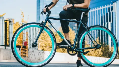 Andres Gonzalez Yerka bike