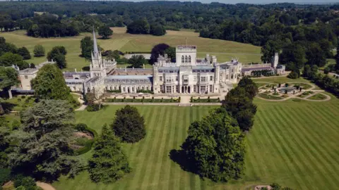 Ashridge House Overview of Ashridge House and the gardens it is surrounded by