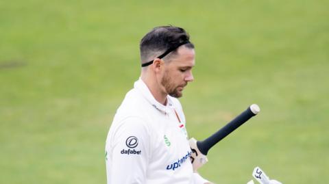 Peter Handscomb batting for Leicestershire