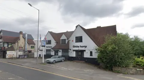 Google maps The White Horse pub