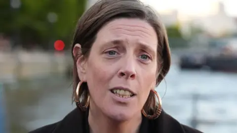 cefc6b70-4e08-11f1-ac78-2112837ce2aa.jpg Jess Phillips's resignation letter in full